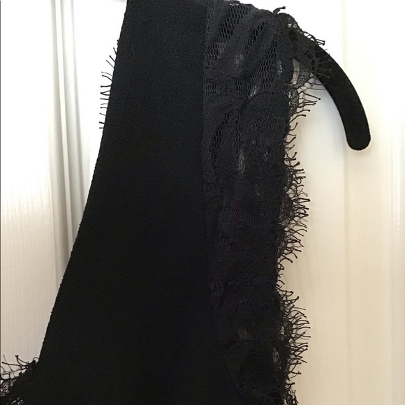 BCBGeneration Women's Black Lace Fit & Flare Dress  Size 0  EXCELLENT CONDITION - Picture 9 of 17